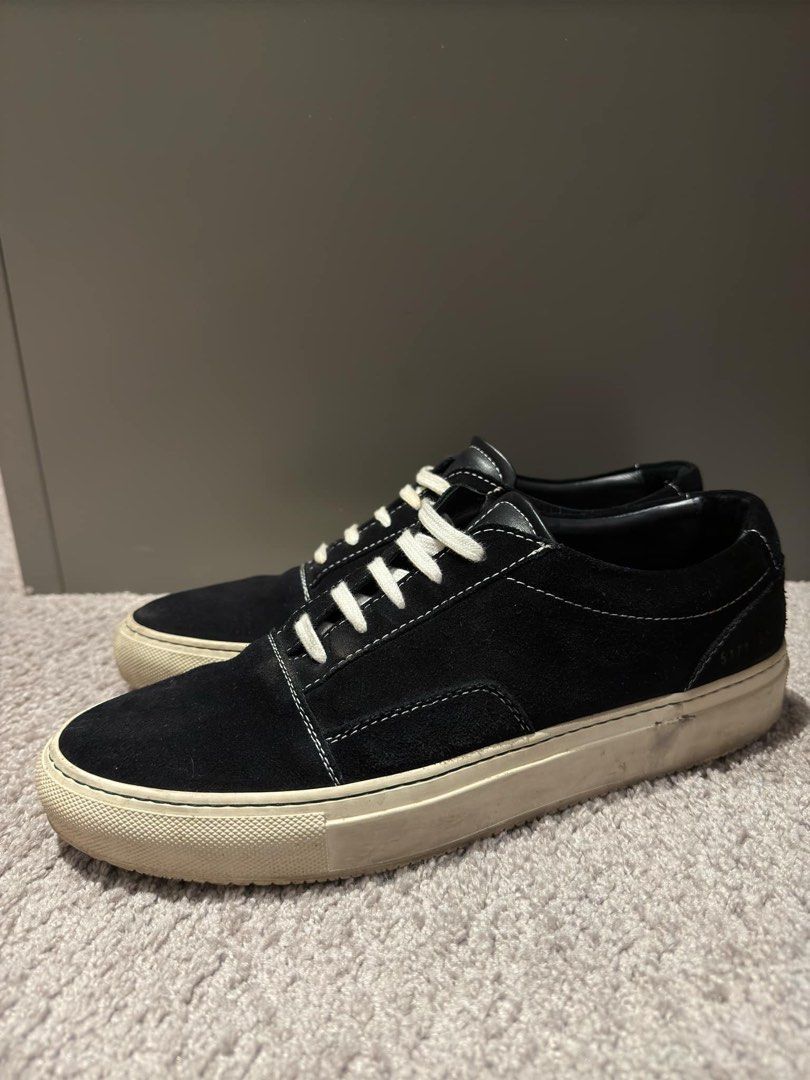 Common Projects Skate Low (Category: Sneakers) located in Calamba. Submitted by lglm07 (Listing ID 1441419953, Image 1). Description: For Sale Common Projects Skate Low Size 42 Used No box Php 7k Gh loc .