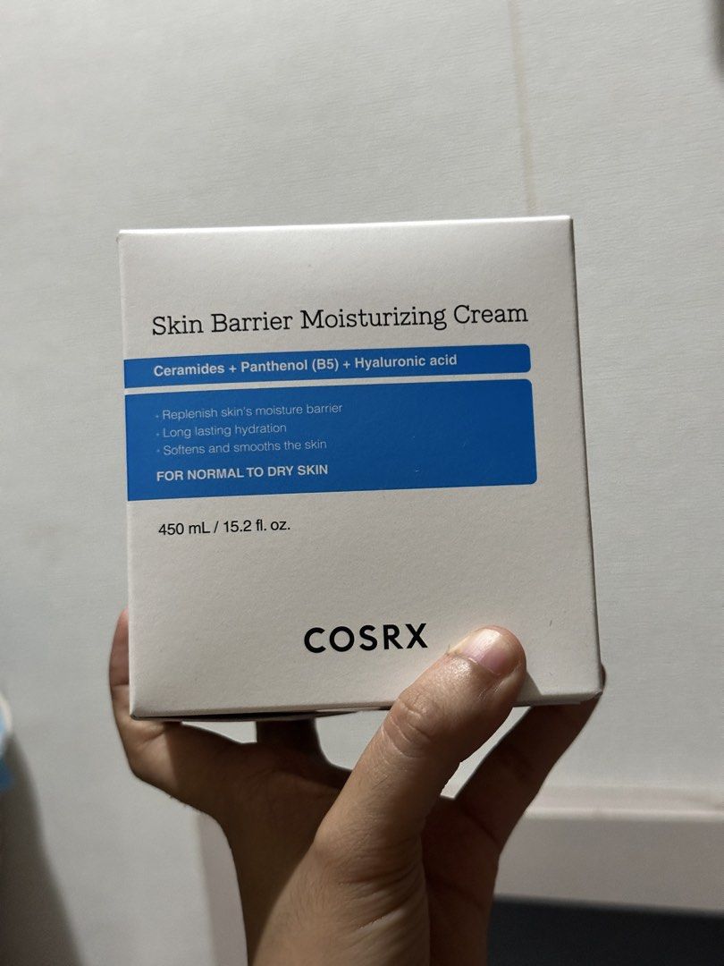 Cosrx Skin Barrier Moisturizing Cream (Category: Face Care) located in Quezon City. Submitted by stuffzxonsale (Listing ID 1441535587, Image 1). Description: Like New Authentic Sanitized (Swatched Only) OG Price - 800/1k Rfs - declutter Mop - gotyme/gcash Del - ggx lalamove jnt.