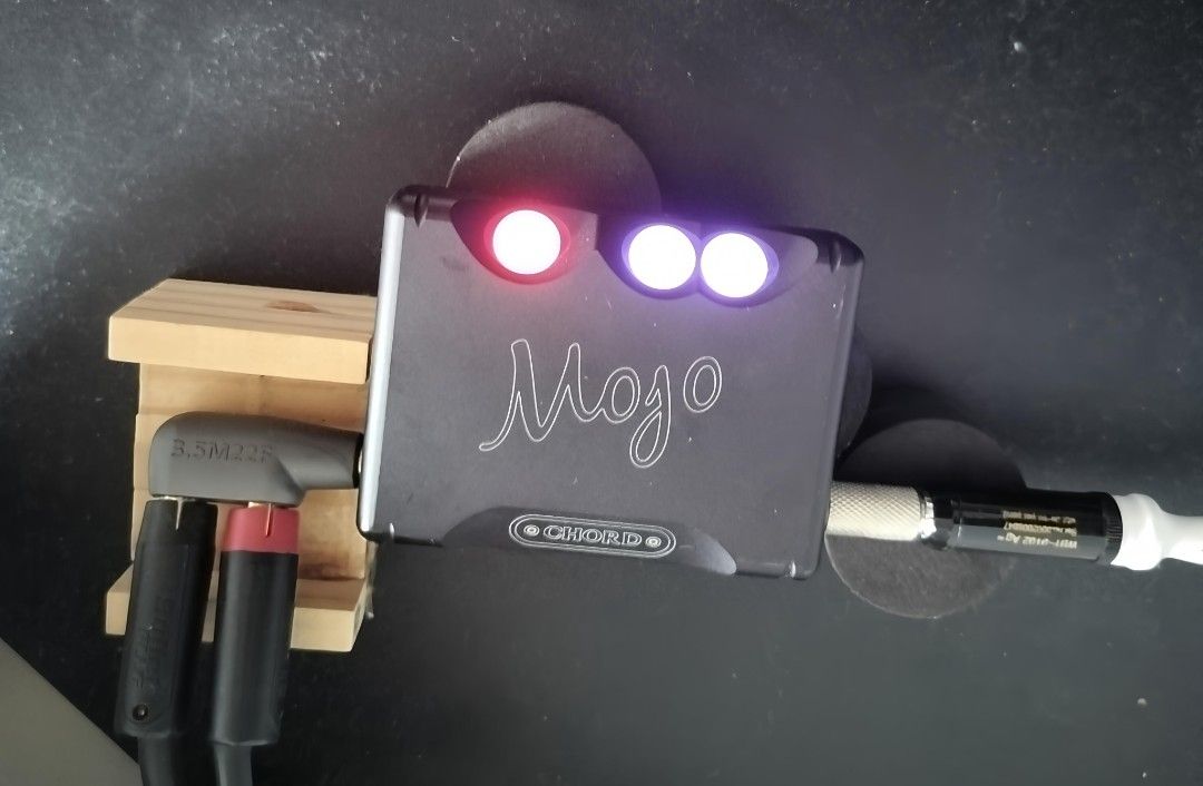 DAC, Mojo FPGA470898467846891522