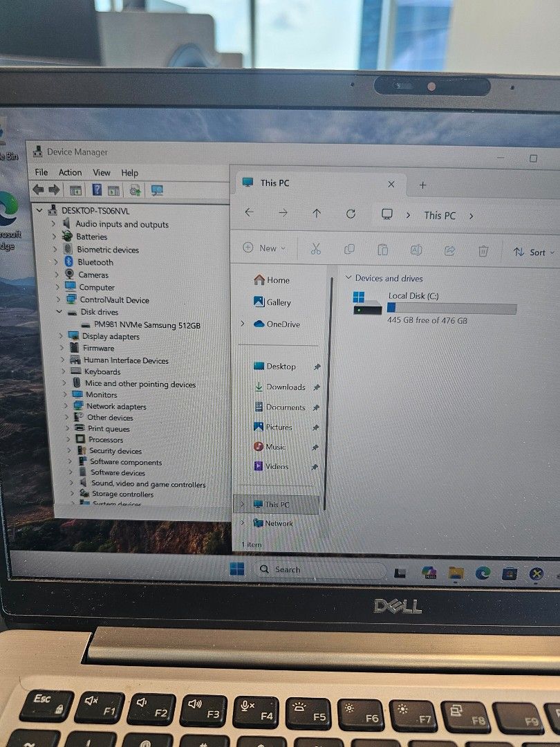 Dell Latitude 7300 Laptop470922507490447362