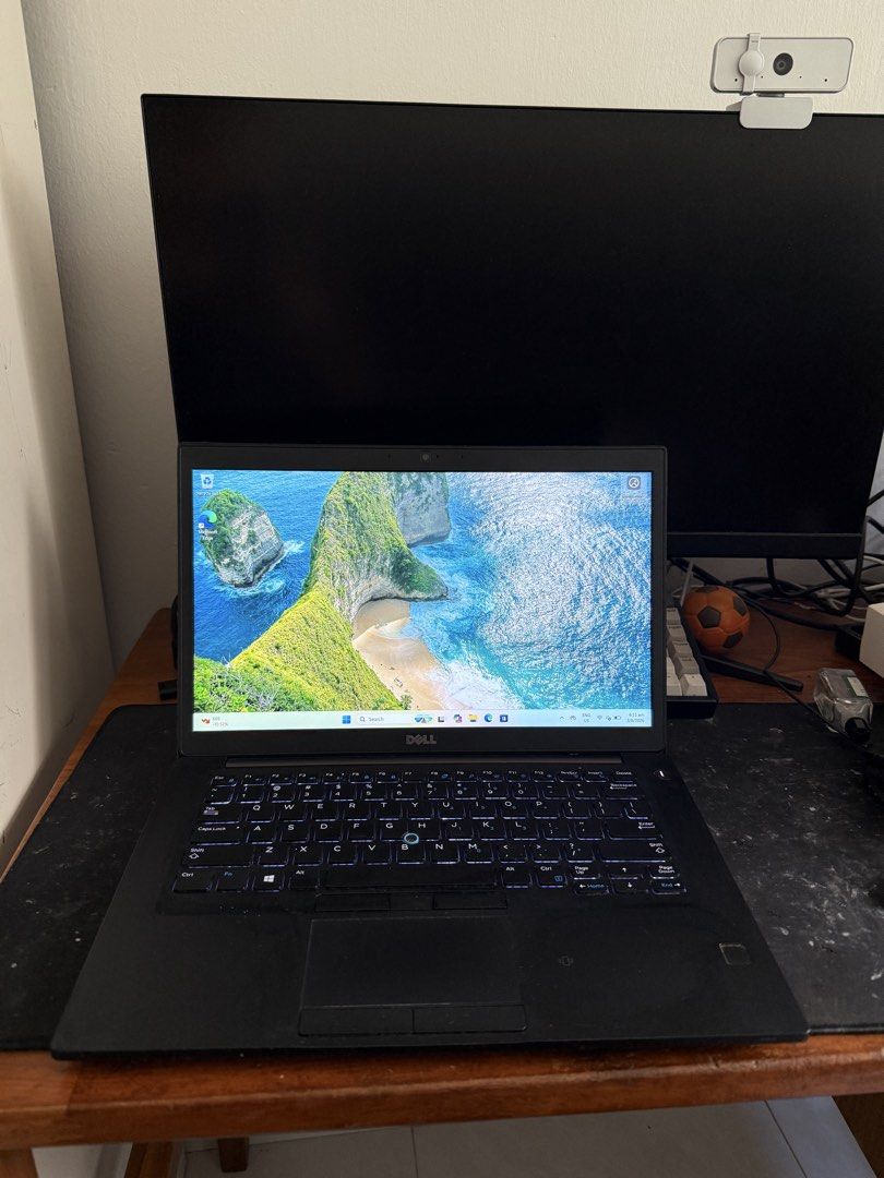 Dell latitude 7490471043689457930240