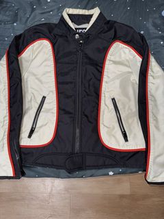 （分類：）位於 。 由 briancheng_99 提交（商品編號 1441502359，圖片 1）。簡介： 。