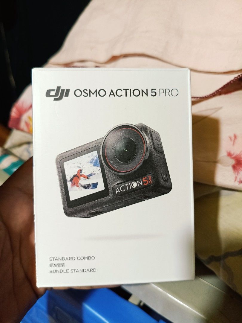 DJI Osmo Action 5 Pro Standard Combo Bundle (Category: Cameras) located in Cabanatuan. Submitted by dgm26 (Listing ID 1441384483, Image 3). Description: - DJI Osmo Action 5 Pro Camera silicon case Standard Combo Bundle - Ideal for capturing adventures - Includes original packaging - Ready for your next trip or project.