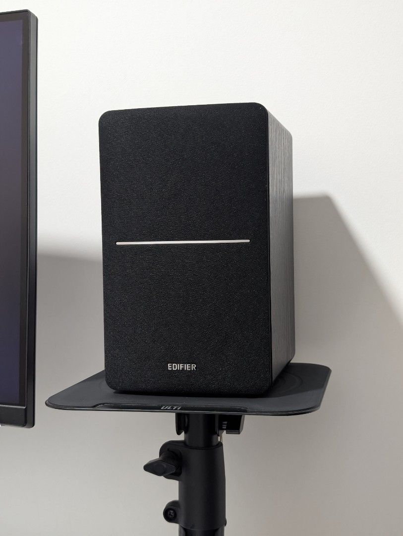 Edifier Bookshelf Speakers with Remote