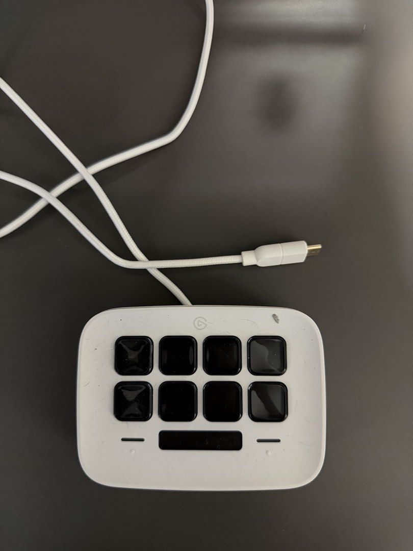 Elgato Stream Deck Neo471395341708175360