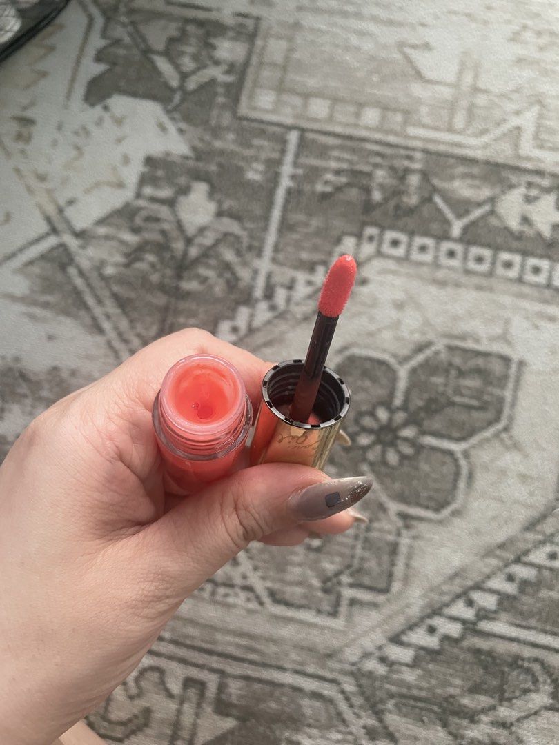 Excel Lip Gloss LO3 Coral Pink (Category: Makeup) located in Makati City. Submitted by candicedayo (Listing ID 1441454376, Image 2). Description: - Excel Lip Gloss in shade LO3 - Lovely coral pink shade - Perfect for adding a pop of color - Easy to apply - Applicator included - Selling because of an overabundance of lip products.