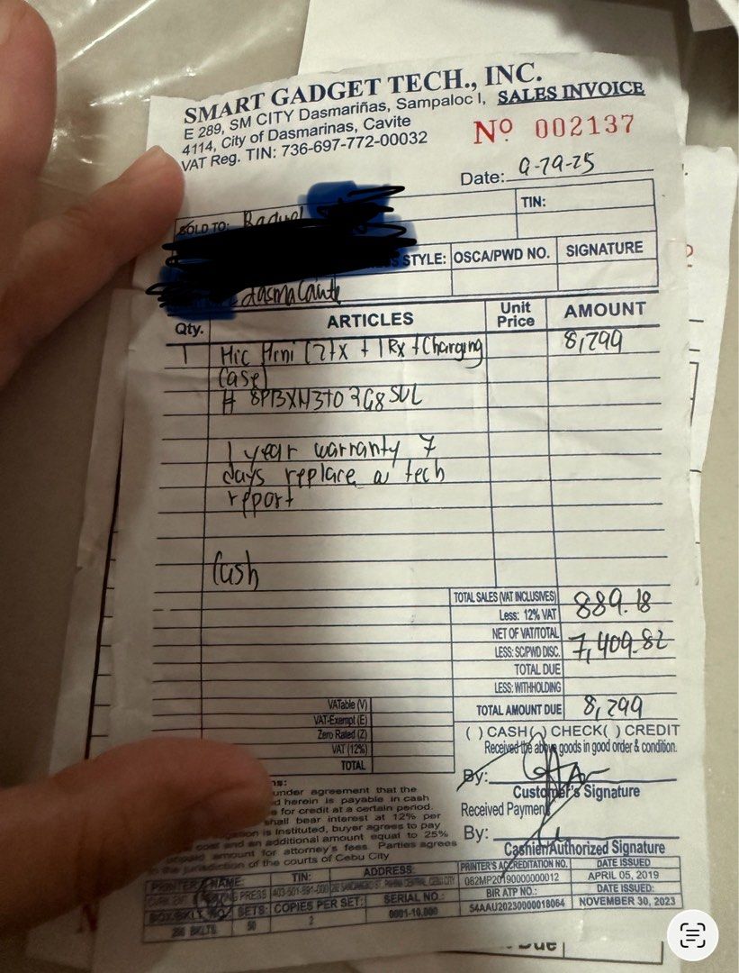 dji mic excellent condition (Category: Microphones) located in Cavite. Submitted by jd0217 (Listing ID 1441389461, Image 3). Description: dji mic with complete accessories pouch receipt rfs: ndi po nggmit serious buyer only☺️thanks! dm for more details .