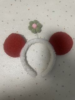 (Category: ) located in . Submitted by universalcharms (Listing ID 1441460926, Image 1). Description: .