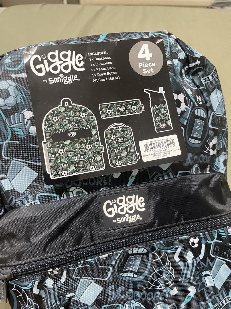 Giggle by Smiggle 4 Piece Soccer Backpack Set from Australia (Category: Babies & Kids Fashion) located in Dagupan City. Submitted by ch4rry380 (Listing ID 1441435748, Image 1). Description: Giggle by Smiggle 4-piece set from AUS - Cool soccer theme - Includes: Backpack, Lunchbox, Pencil Case, Drink Bottle - Drink Bottle Capacity: 450ml / 15 fl oz - Perfect for school or sports activities This bundle includes: * 1 x Giggle by Smiggle Backpack * 1 