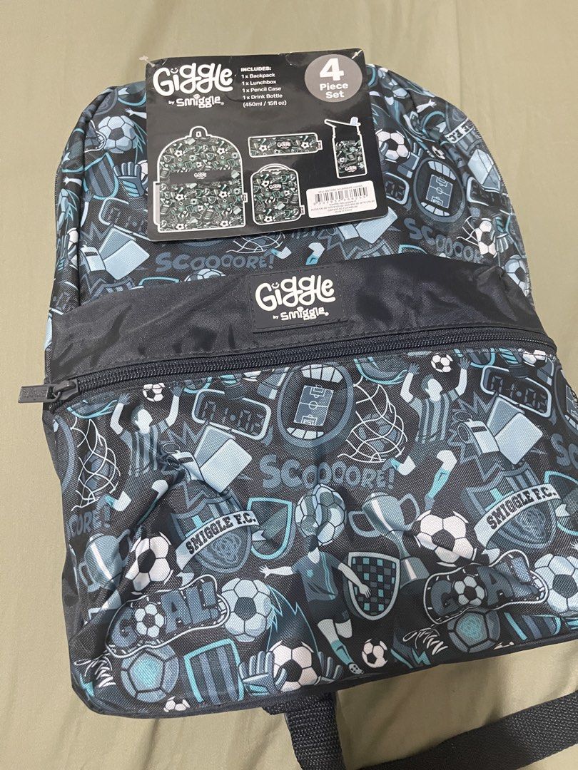 Giggle by Smiggle 4 Piece Soccer Backpack Set from Australia (Category: Babies & Kids Fashion) located in Dagupan City. Submitted by ch4rry380 (Listing ID 1441435748, Image 2). Description: Giggle by Smiggle 4-piece set from AUS - Cool soccer theme - Includes: Backpack, Lunchbox, Pencil Case, Drink Bottle - Drink Bottle Capacity: 450ml / 15 fl oz - Perfect for school or sports activities This bundle includes: * 1 x Giggle by Smiggle Backpack * 1 