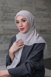 (Kategori: ) berada di . Dikirim oleh atryaaa (ID iklan 1441386679, Gambar 1). Deskripsi: .