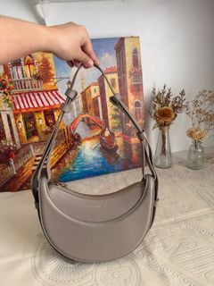 (Category: ) located in . Submitted by myclosetcleanup (Listing ID 1441444669, Image 1). Description: .