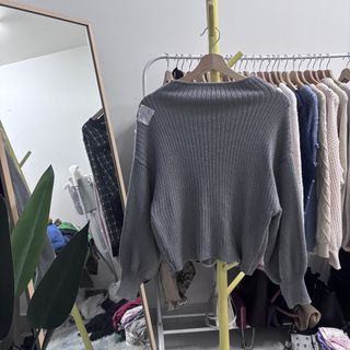 (Category: ) located in . Submitted by hanis_store (Listing ID 1441557060, Image 1). Description: .