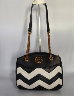 (Category: ) located in . Submitted by your____lux____shop (Listing ID 1441459018, Image 1). Description: .