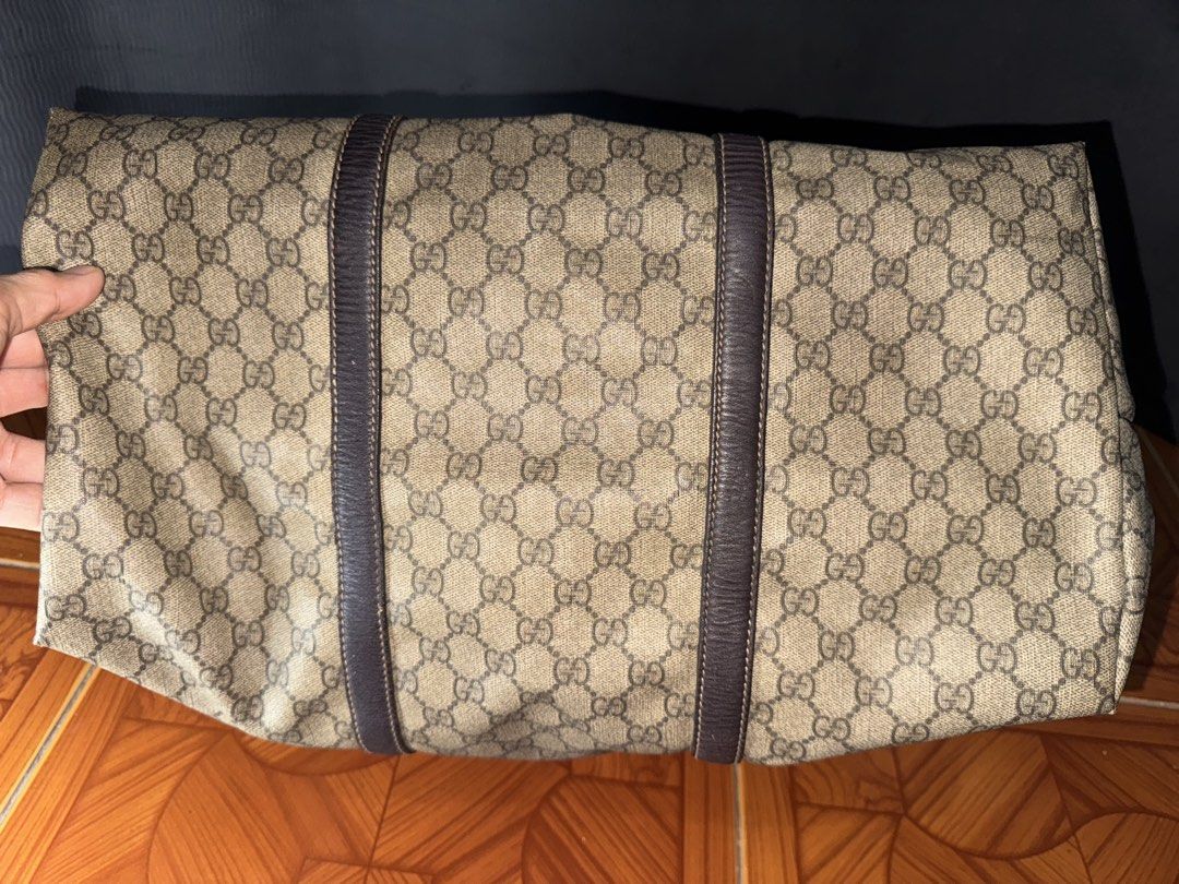 GUCCI MONOGRAM (Category: Luxury Bags & Wallets) located in Puerto Princesa. Submitted by chiefofstuffshopph (Listing ID 1441391314, Image 2). Description: GUCCI MONOGRAM TOTE BAG RANK AB GG Supreme Canvas Patent Leather Trims Interior: Canvas Exterior Material: Coated Canvas and Patent Leather Color: Beige Condition: Good Bag only, no dust bag and authenticity certificate DM to purchase DM to purchase.