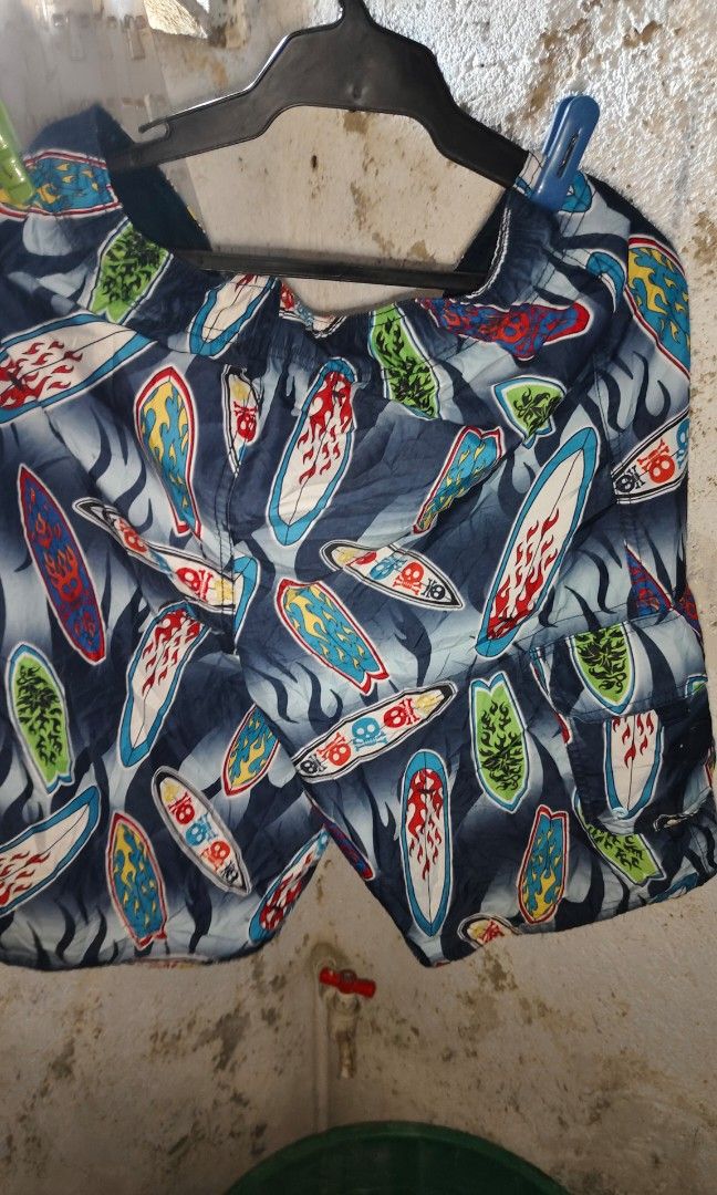 Hang ten board short size XL on tag 34 width (Category: Swim Trunks & Board Shorts) located in Romblon. Submitted by seanthrifts (Listing ID 1441460080, Image 2). Description: .