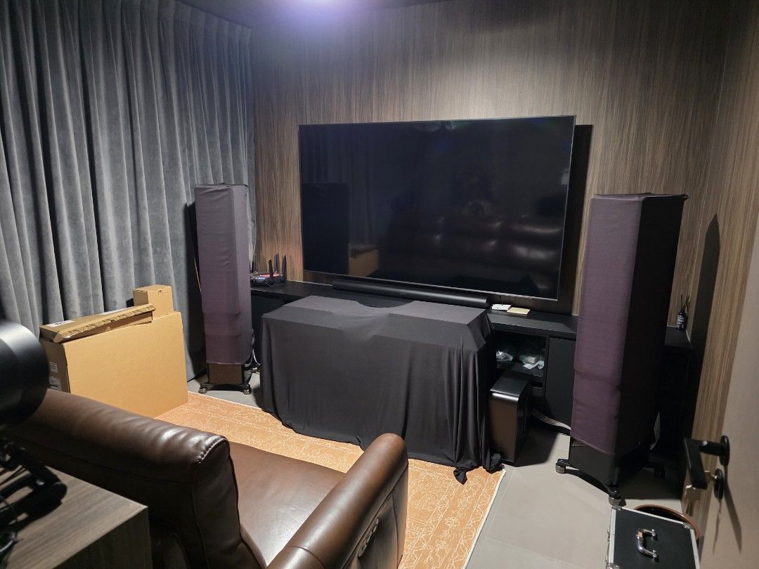 High-End Home Theatre Speakers and AV Receiver Setup