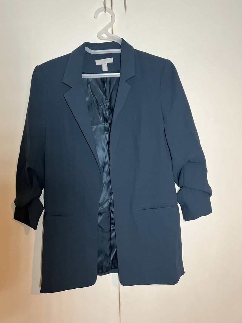 H&M Blazer in Deep Teal (Category: Coats, Jackets and Outerwear) located in Pasig City. Submitted by justdeclutter_777 (Listing ID 1441543138, Image 2). Description: A chic, open-front blazer in a stunning deep teal. Size: EUR 34P / UK 6P (Best fits XS; can fit up to a Small frame) Last price posted ✨.