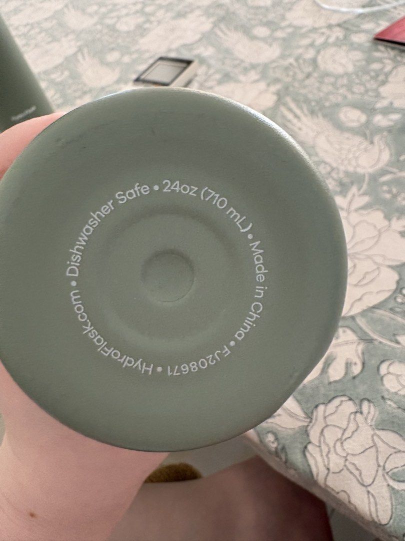 Hydro Flask Water Bottles 4 Types470862647421849604
