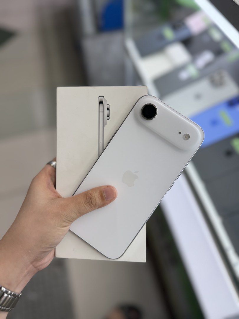 Iphone 17 Air 256GB 100BH no issues NTC approved Openline (Category: iPhone Air Series) located in San Juan City. Submitted by najihahtelecomshop2018 (Listing ID 1441554477, Image 3). Description: Legit Store | Original unit FOR SALE | TRADE / SWAP ▫️INSTALLMENT thru: 🔸Credit Card (straight / installment) 🔸Ggives / Gcredit + 6% interest 🔸Spay Later + 6% interest (RFS: Buy and Sell any kinds of Gadgets) Description: iPhone 17 Air 256GB ( other 