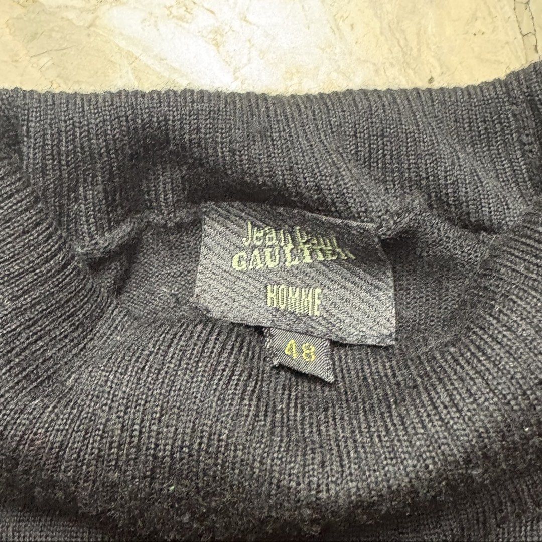 Jean Paul Gaultier (Category: Activewear) located in Dinalupihan. Submitted by hell.thrift (Listing ID 1441409451, Image 2). Description: Jean Paul Gaultier Homme Size:48 No issue asnew.