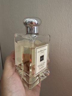 (Category: ) located in . Submitted by jiayee21 (Listing ID 1441538494, Image 1). Description: .