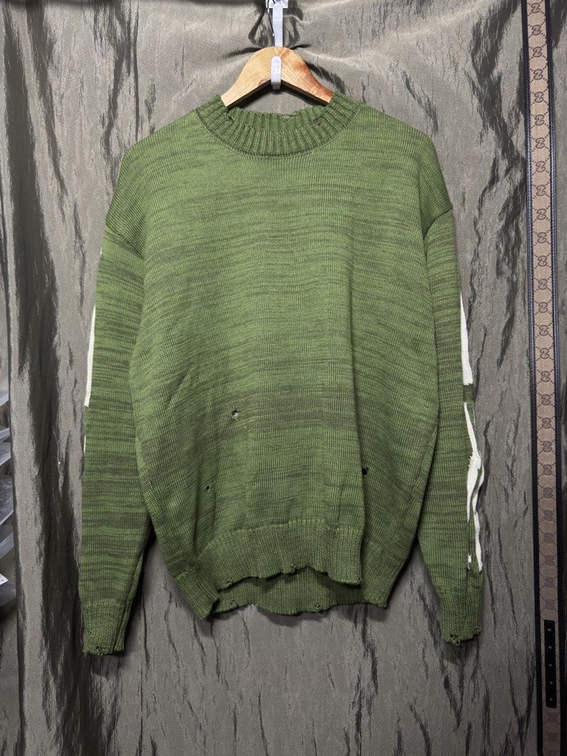 Kapital Kountry Knit Bone (Category: Tshirts & Polo Shirts ) located in Manila. Submitted by tindero-ng-damit (Listing ID 1441559613, Image 1). Description: Kapital 5G Cotton Knit Bone Sweater Color: Olive Distressed Knit type Flawless As new condition 95 Tags Complete🏷️ Size M on tag 24 x 27 Issues: None 6500 a bit nego for sure taker.