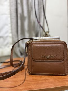 (Category: ) located in . Submitted by bagatticph (Listing ID 1441391368, Image 1). Description: .