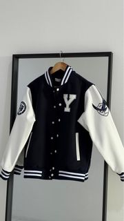 (Category: ) located in . Submitted by preppypixie (Listing ID 1441213238, Image 1). Description: .