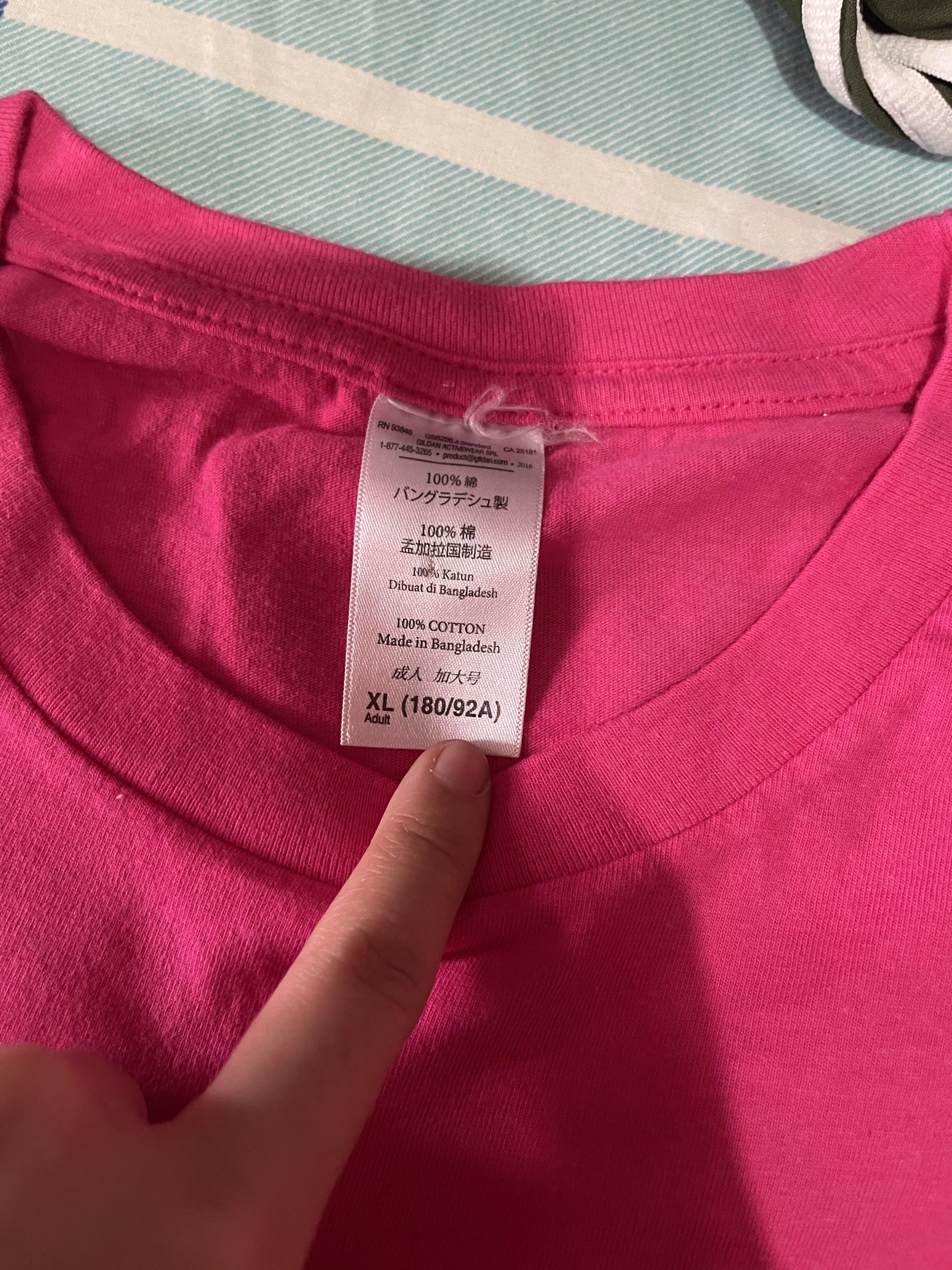 Pink T-shirt XL (Category: Tshirts & Polo Shirts ) located in Quezon City. Submitted by rish40 (Listing ID 1441472446, Image 2). Description: - Pink Lacoste T-shirt - Size XL - 100% Cotton - Made in Bangladesh - Classic crocodile logo on front - Ideal for casual wear - authenticate it urself.