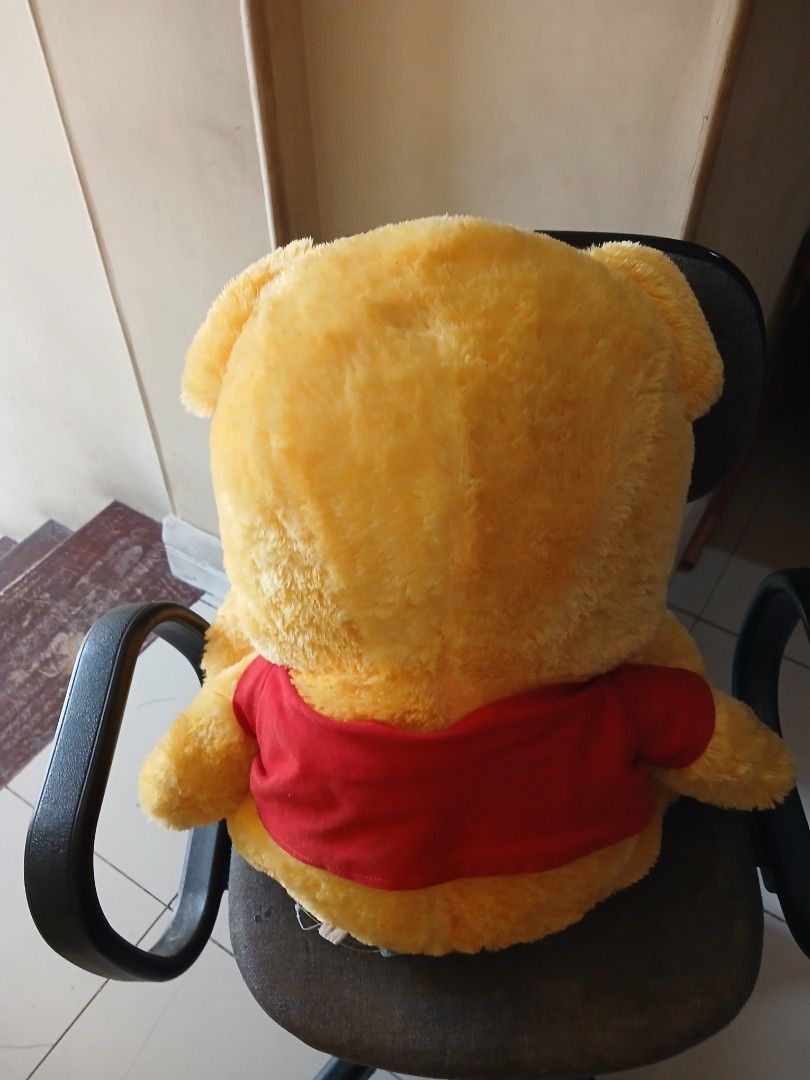 Large Winnie the Pooh Plush Toy (Category: Plushies & Soft Toys) located in Cebu City. Submitted by monsterheart (Listing ID 1441424118, Image 3). Description: - Super cute and cuddly Winnie the Pooh plush - Big size, perfect for hugs - Great as a room decoration - Features soft yellow fur and signature red shirt - Ideal gift for any Disney fan - Ready for a new home!.