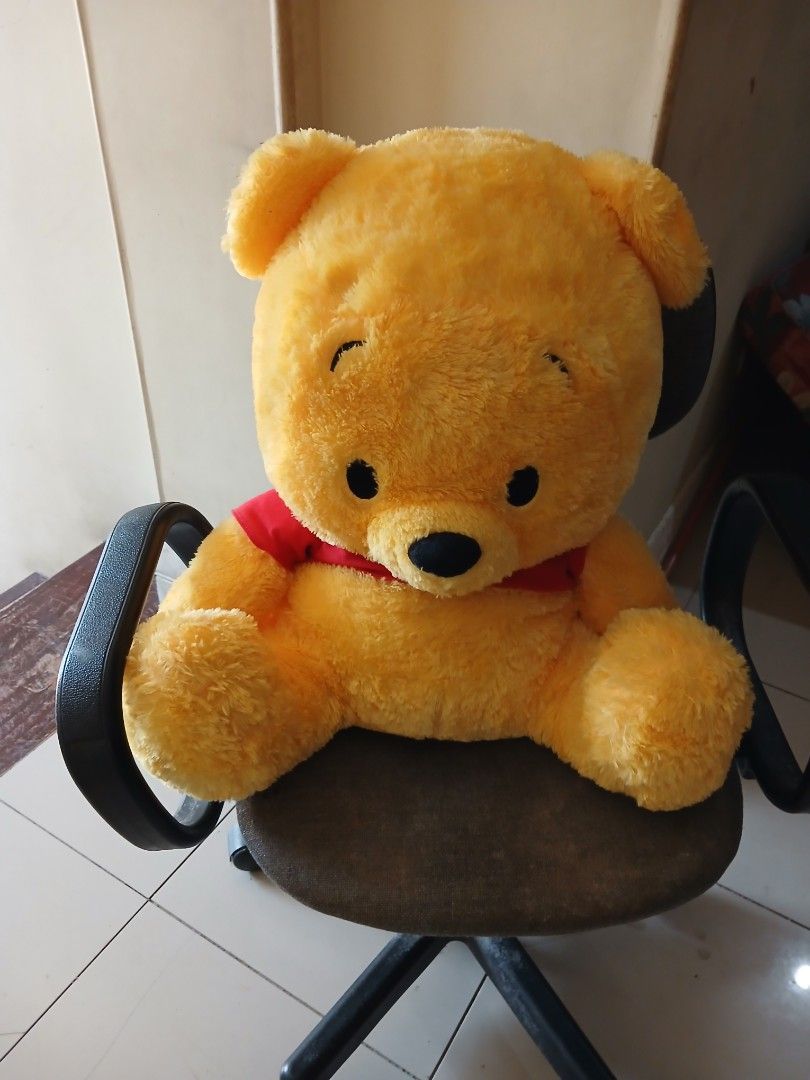 Large Winnie the Pooh Plush Toy (Category: Plushies & Soft Toys) located in Cebu City. Submitted by monsterheart (Listing ID 1441424118, Image 2). Description: - Super cute and cuddly Winnie the Pooh plush - Big size, perfect for hugs - Great as a room decoration - Features soft yellow fur and signature red shirt - Ideal gift for any Disney fan - Ready for a new home!.