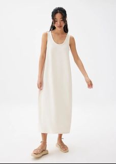 (Category: ) located in . Submitted by thriftythreadtings (Listing ID 1441517619, Image 1). Description: .