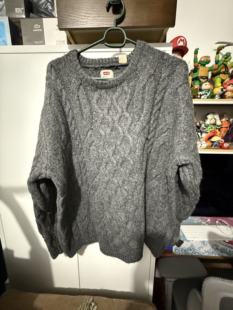 Levi's Oversized Grey Cable Knit Sweater XL (Category: Coats, Jackets and Outerwear) located in Manila. Submitted by blank_espacio (Listing ID 1441549851, Image 1). Description: - Levi’s Oversized Grey Cable Knit Sweater XL - Brand: Levi's - Type: Cable Knit Sweater - Color: Grey - Size: XL - Features: Classic design, warm, comfortable, great for layering - Occasion: Casual wear.