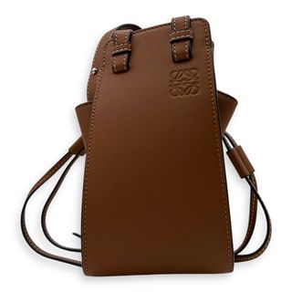 (Category: ) located in . Submitted by carousellluxury (Listing ID 1429025465, Image 1). Description: .