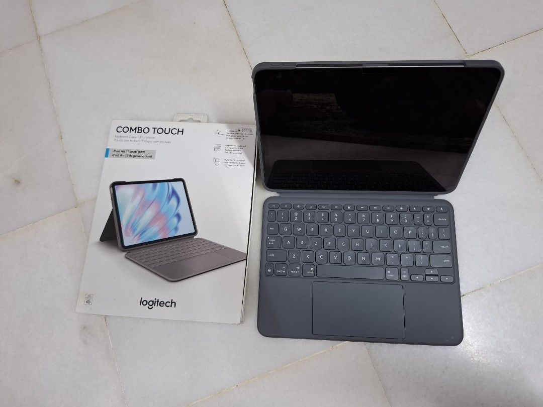 Logitech Combo Touch (Category: Other Gadgets) located in Putrajaya. Submitted by adham77 (Listing ID 1441497743, Image 1). Description: Logitech Combo Touch Comes with original box. Item like new, rarely used. Reason selling because not using ipad anymore. Price is slightly negotiable. Do dm if interested...