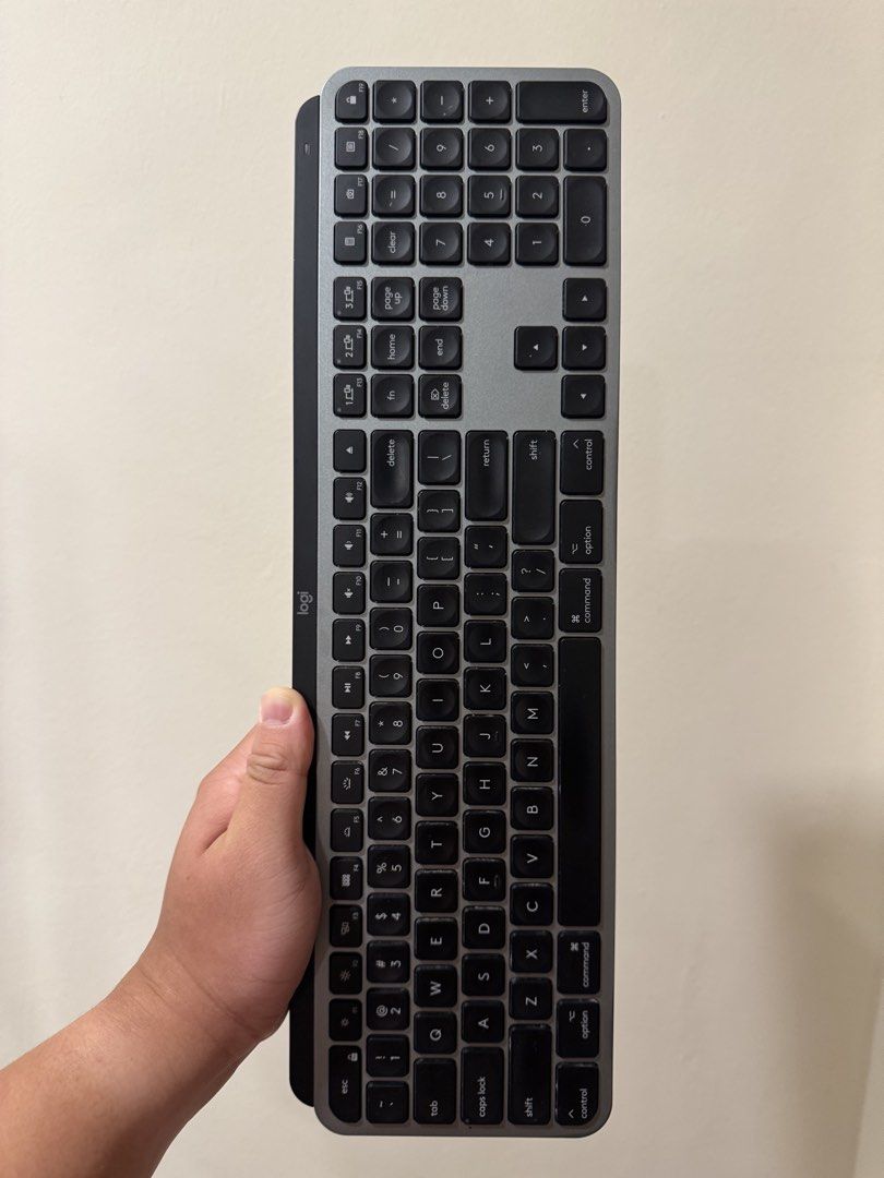 Logitech MX Keys Advanced Wireless Illuminated Keyboard471152708027033600
