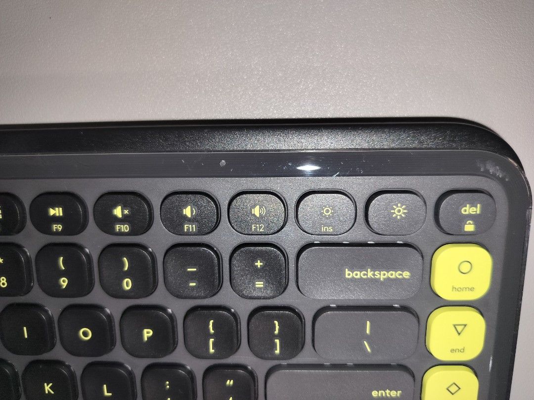 Logitech POP KEYS Wireless Bluetooth Keyboard - Grey471500874791014404