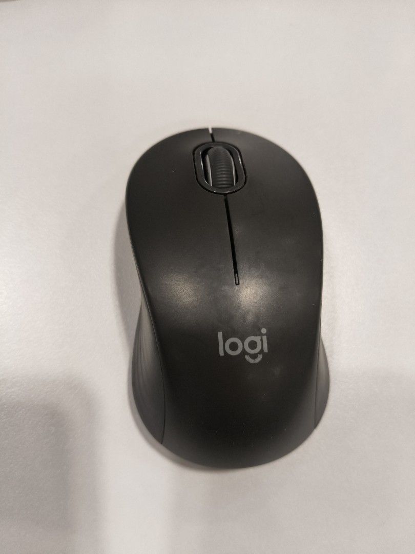 Logitech Signature M550 Wireless Mouse471031922191257600