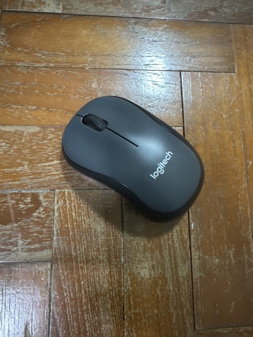 Logitech Wireless Mouse M221470909520467742720