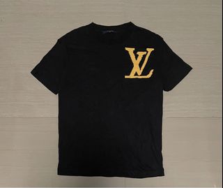 (Category: ) located in . Submitted by drippinthrift (Listing ID 1441449787, Image 1). Description: .