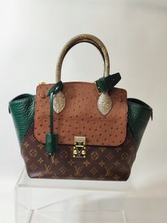 （分類：）位於 。 由 themallhk 提交（商品編號 1441437228，圖片 1）。簡介： 。