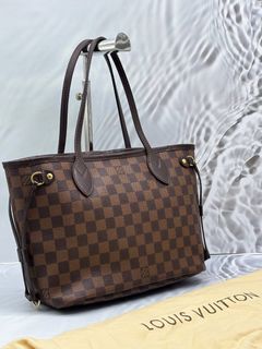 (Category: ) located in . Submitted by redrabbitluxury (Listing ID 1441455359, Image 1). Description: .
