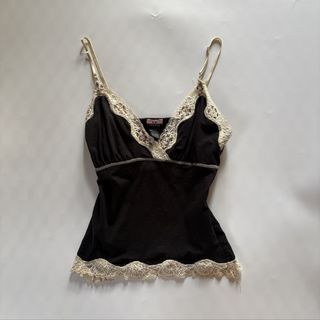 (Category: ) located in . Submitted by kaelian_couture (Listing ID 1441522023, Image 1). Description: .
