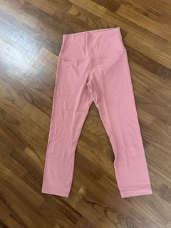 (Category: ) located in . Submitted by yogawear (Listing ID 1441384994, Image 1). Description: .