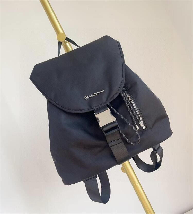 Lululemon Drawstring Bucket Backpack Black O/S | 10L Waterproof New with  Tag, Women's Fashion, Bags & Wallets, Backpacks on Carousell