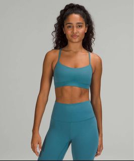 (Category: ) located in . Submitted by closetmaxxing (Listing ID 1441384604, Image 1). Description: .