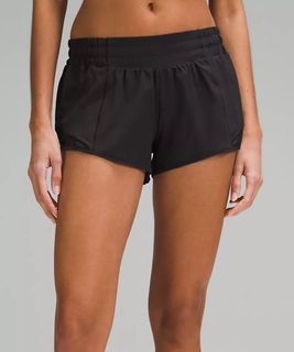 (Category: ) located in . Submitted by closetmaxxing (Listing ID 1441384842, Image 1). Description: .