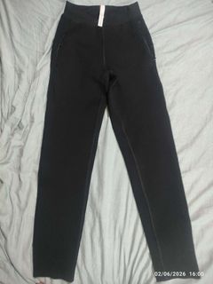 (Category: ) located in . Submitted by preloved-drip (Listing ID 1441482924, Image 1). Description: .