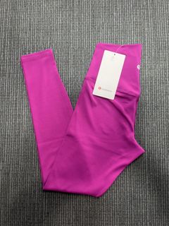 （分類：）位於 。 由 lululemon_girl 提交（商品編號 1441464750，圖片 1）。簡介： 。